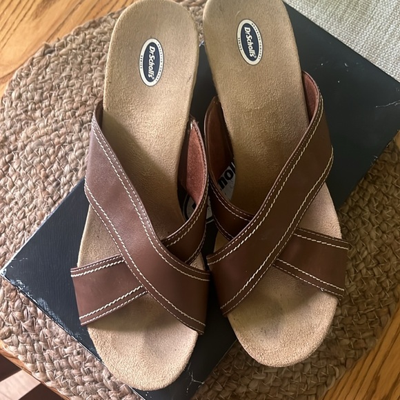 Dr Scholl’s Beloved Saddle Tan sandals slip on - Picture 1 of 12